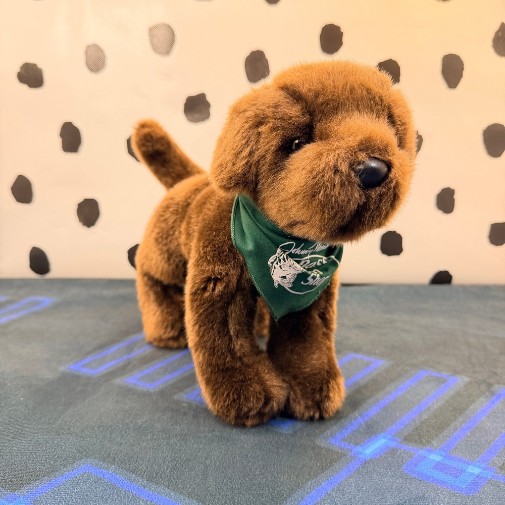 Bass Pro Shops Chocolate Brown Labrador Retriever Puppy Plush Green Bandana 8"